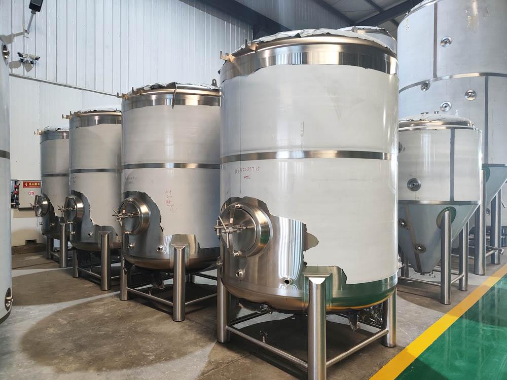 2000L Single wall bright beer tank